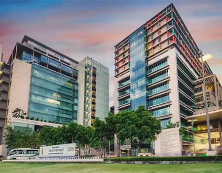 Siriraj Piyamaharajkarun Hospital